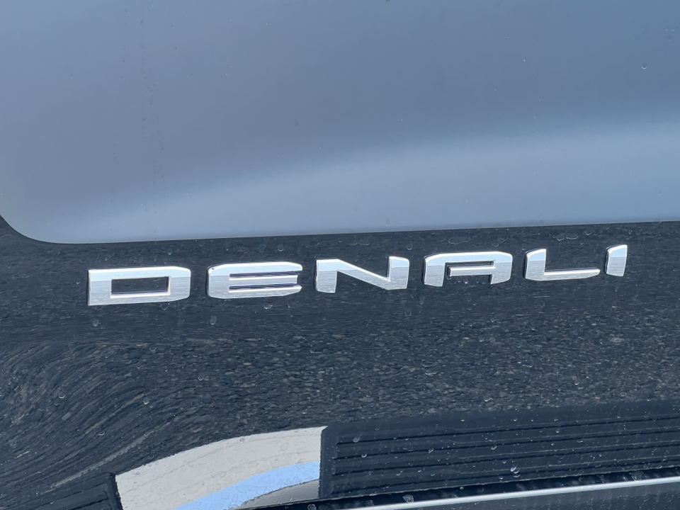 2024 GMC Sierra Denali 12