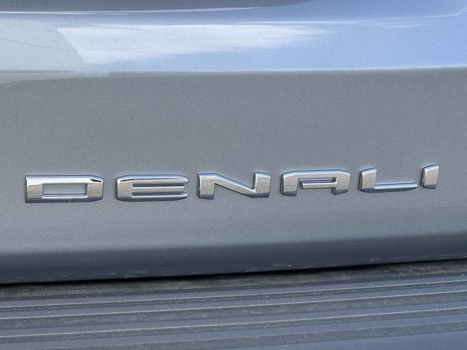 2024 GMC Yukon XL Denali 2