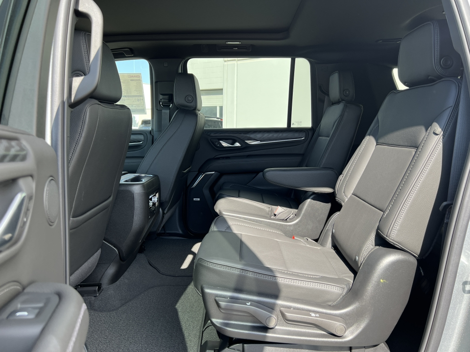 2024 GMC Yukon XL Denali 5