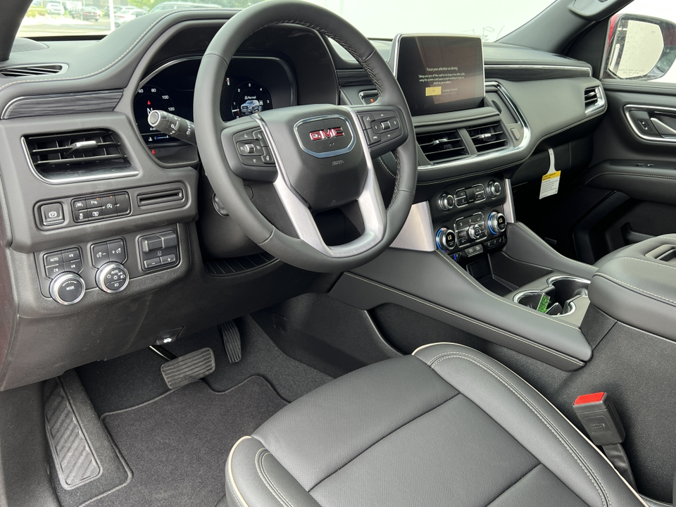 2024 GMC Yukon XL SLT 18