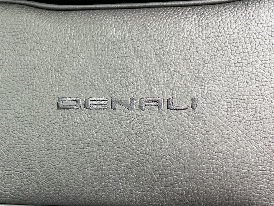 2024 GMC Yukon XL Denali 16