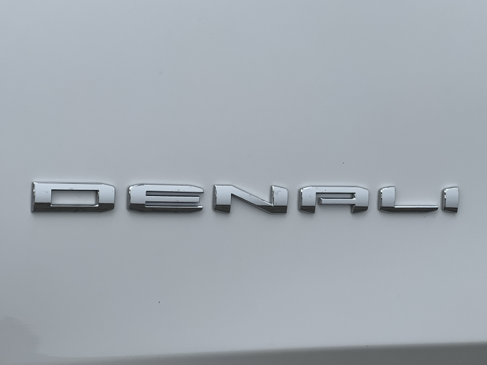 2024 GMC Yukon Denali Ultimate 2