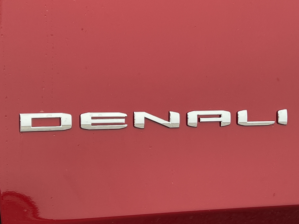 2024 GMC Yukon XL Denali 2