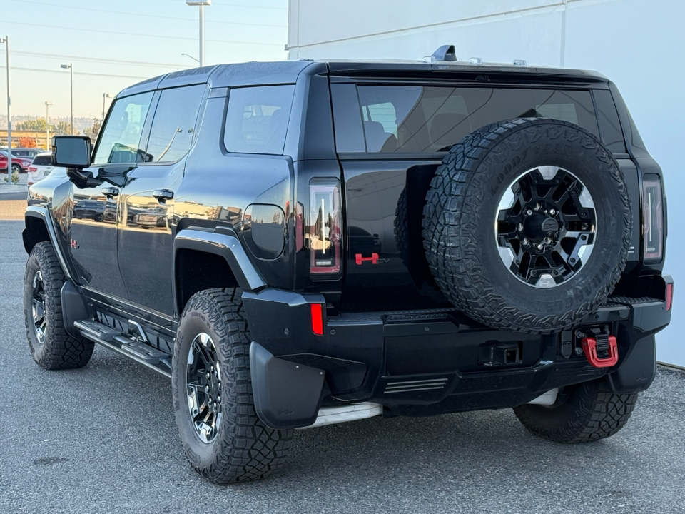 2024 GMC Hummer EV SUV 3X 8