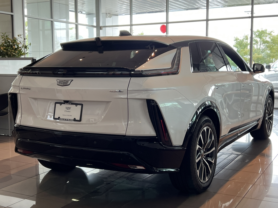 2024 Cadillac Lyriq Sport 43