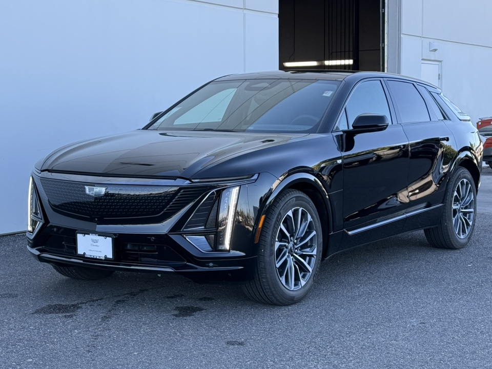 2024 Cadillac Lyriq Sport 44