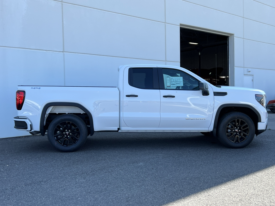 2024 GMC Sierra Pro 40