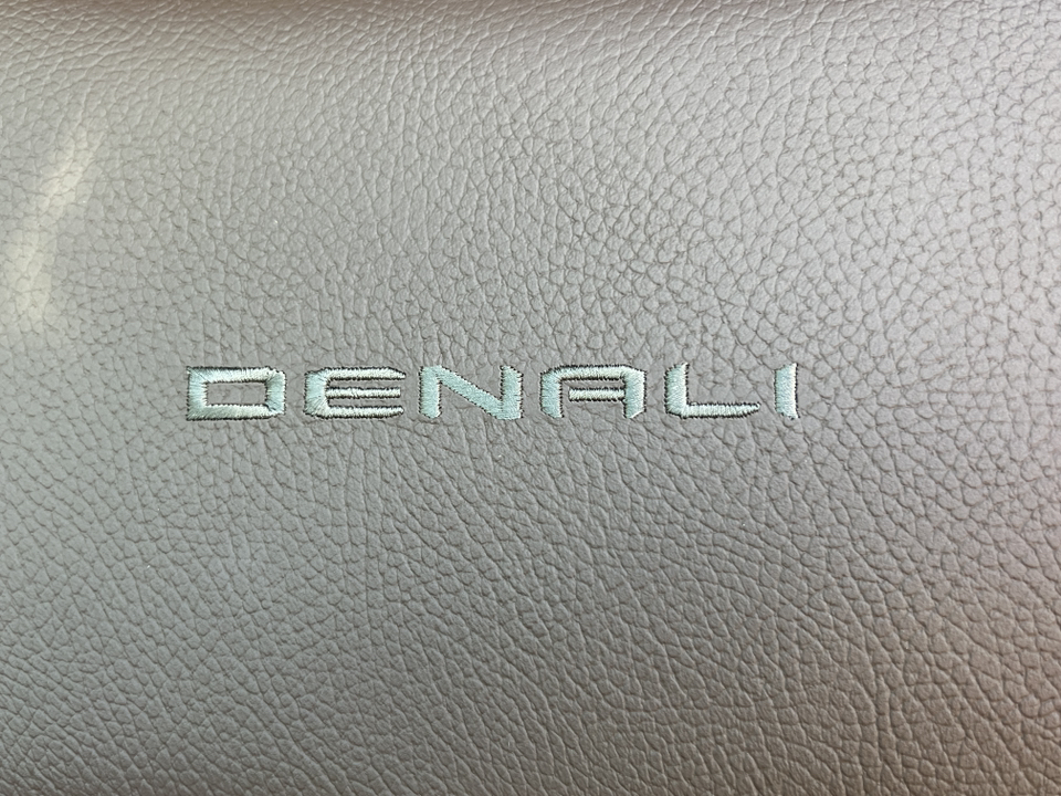 2024 GMC Sierra Denali 19