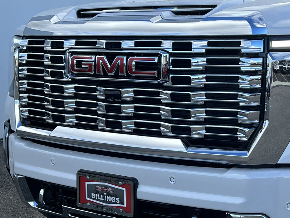 2025 GMC Sierra Denali 47