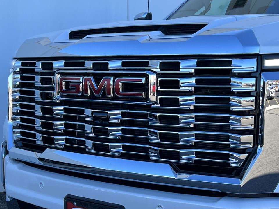 2025 GMC Sierra Denali 47