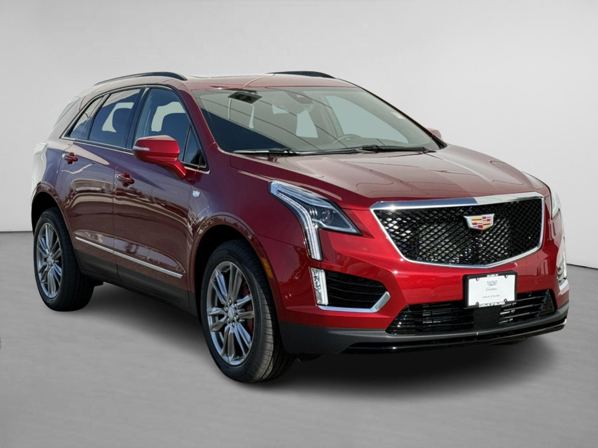 2025 Cadillac XT5 AWD Sport 1