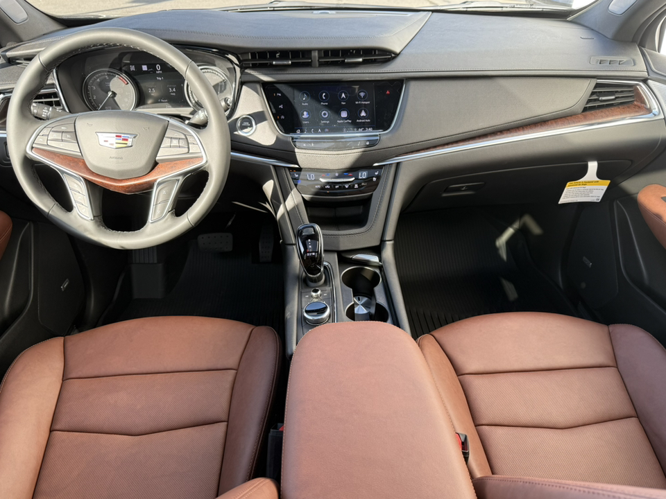 2025 Cadillac XT5 AWD Premium Luxury 2