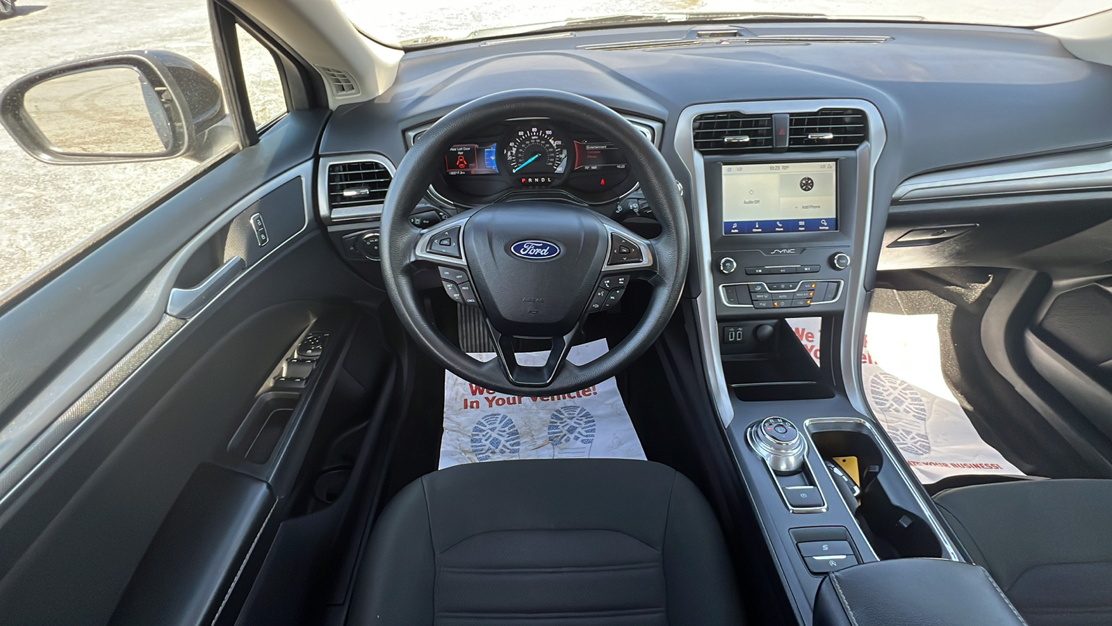 2020 Ford Fusion SE 13