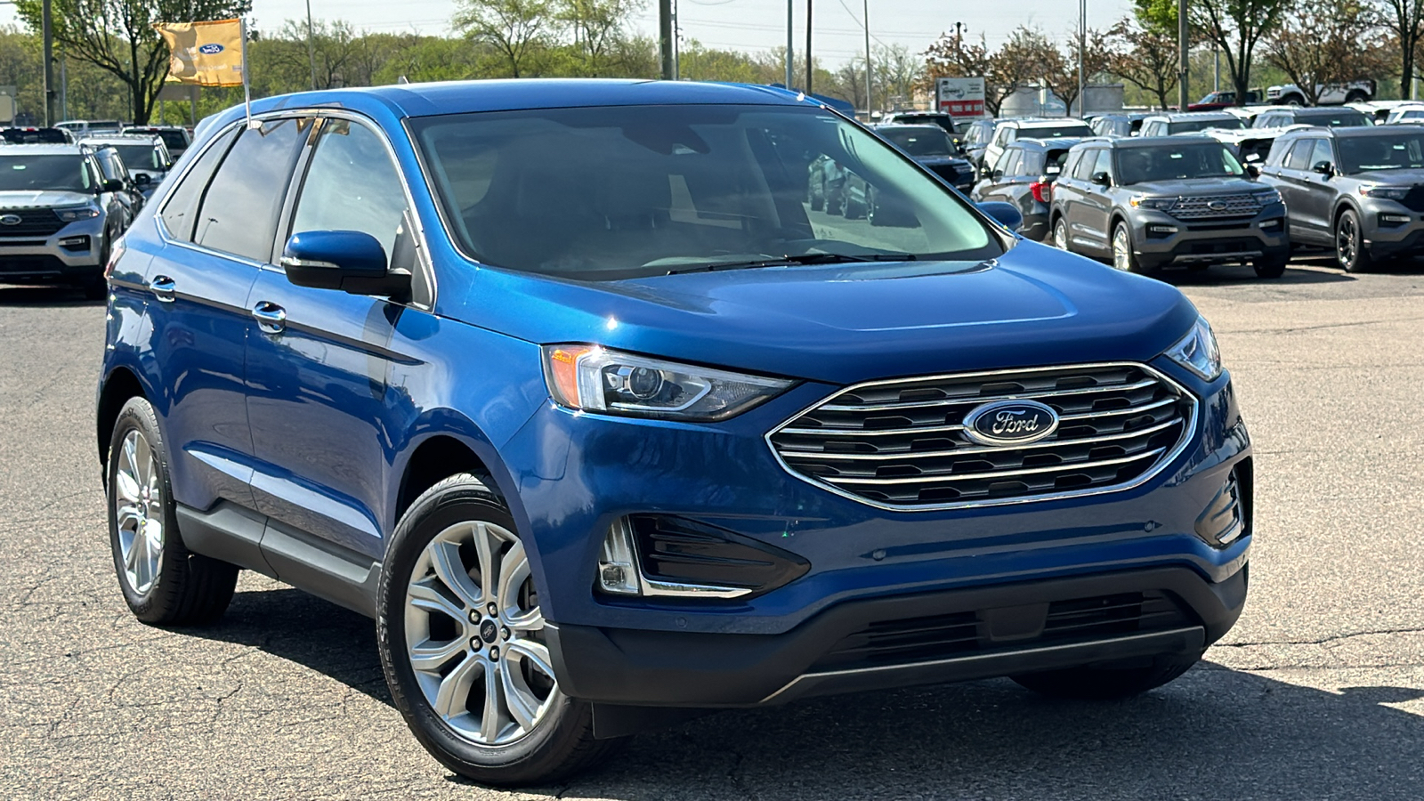 2021 Ford Edge Titanium 2