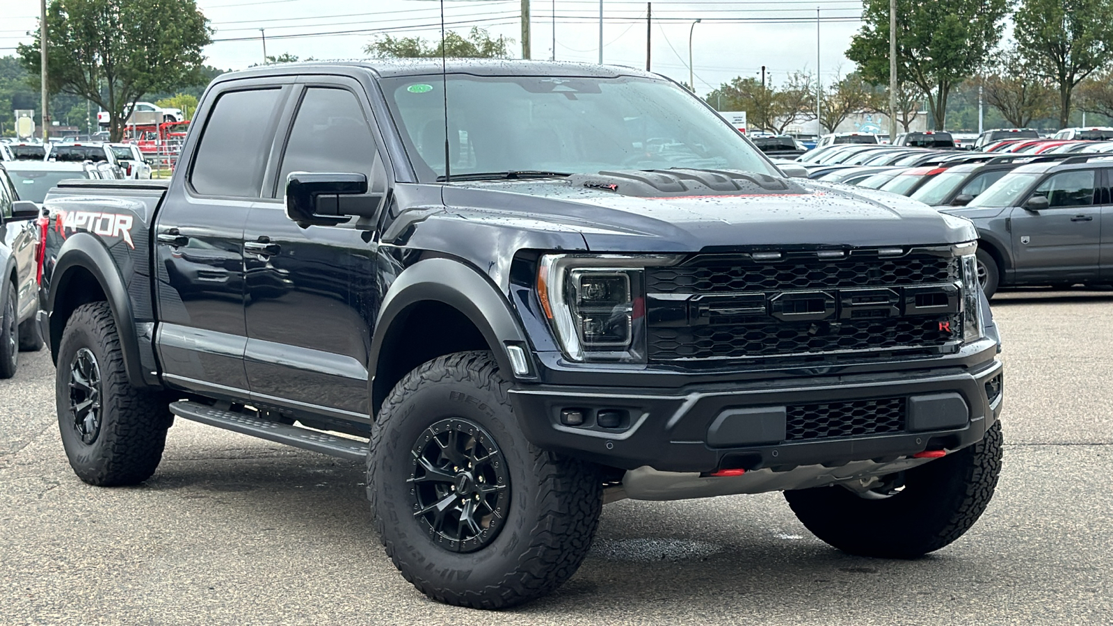 2023 Ford F-150 Raptor 2