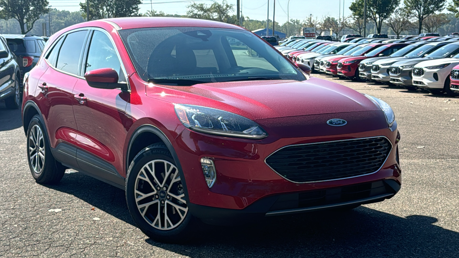 2022 Ford Escape SEL 2