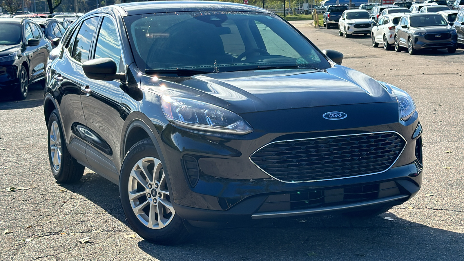 2022 Ford Escape SE 2