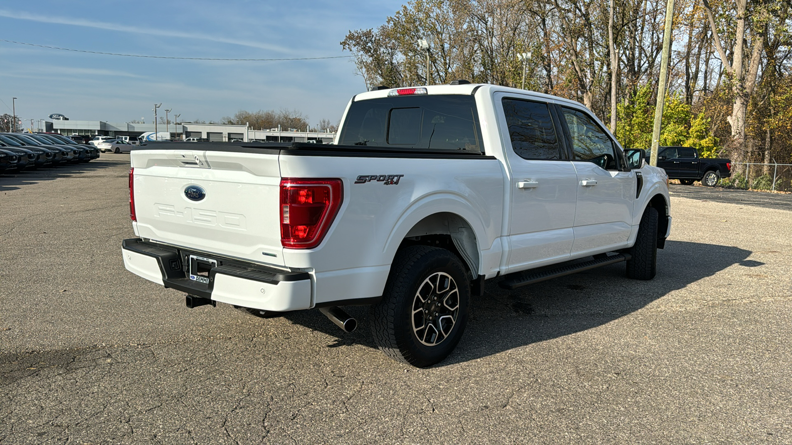 2022 Ford F-150 XLT 4