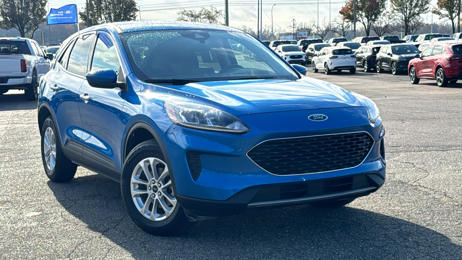 2020 Ford Escape SE 2