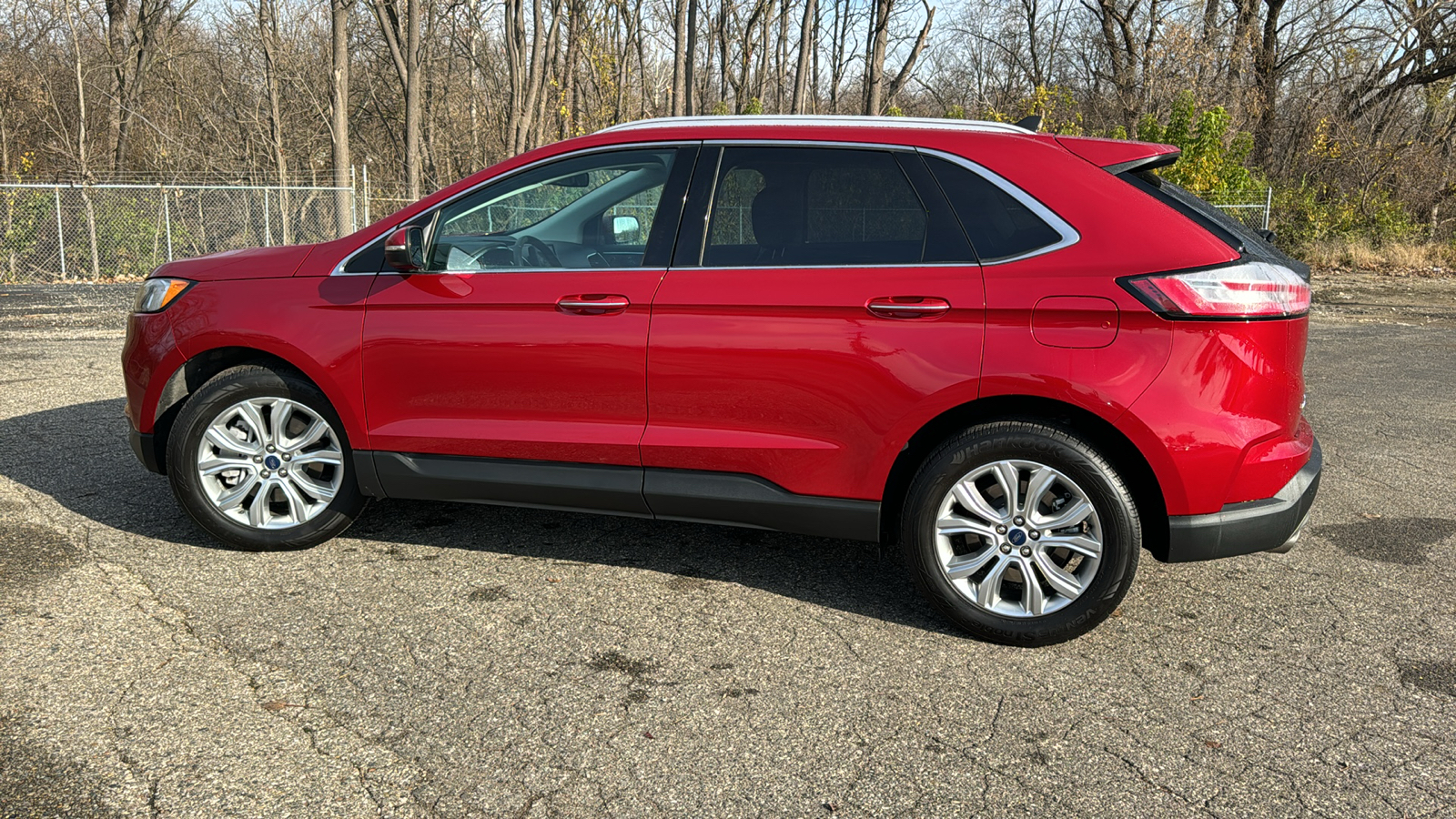 2021 Ford Edge Titanium 6