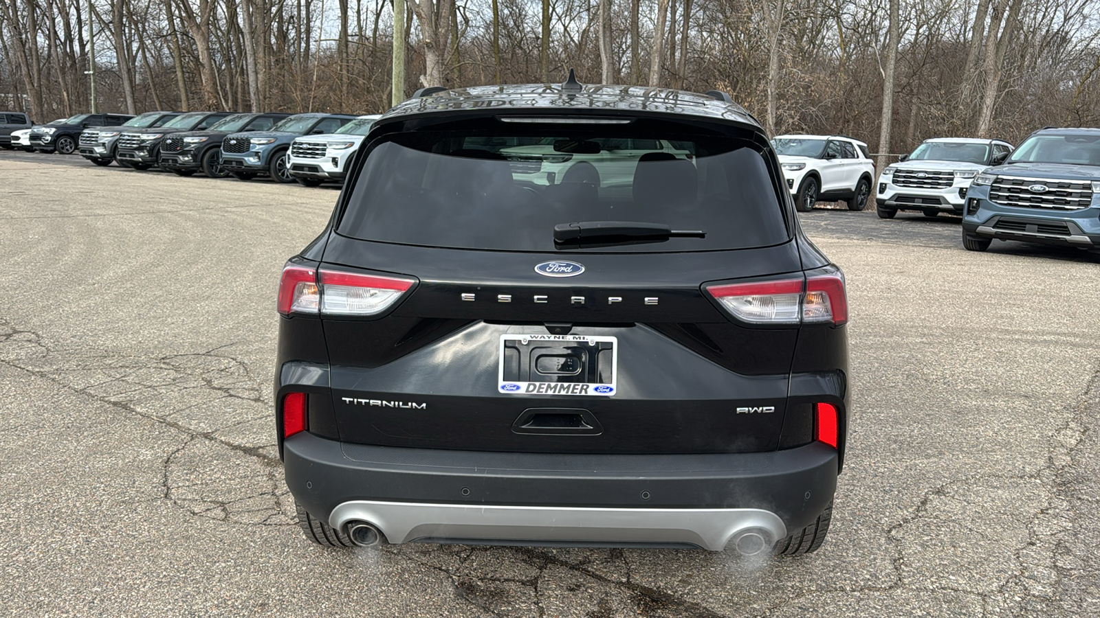 2022 Ford Escape Titanium 29