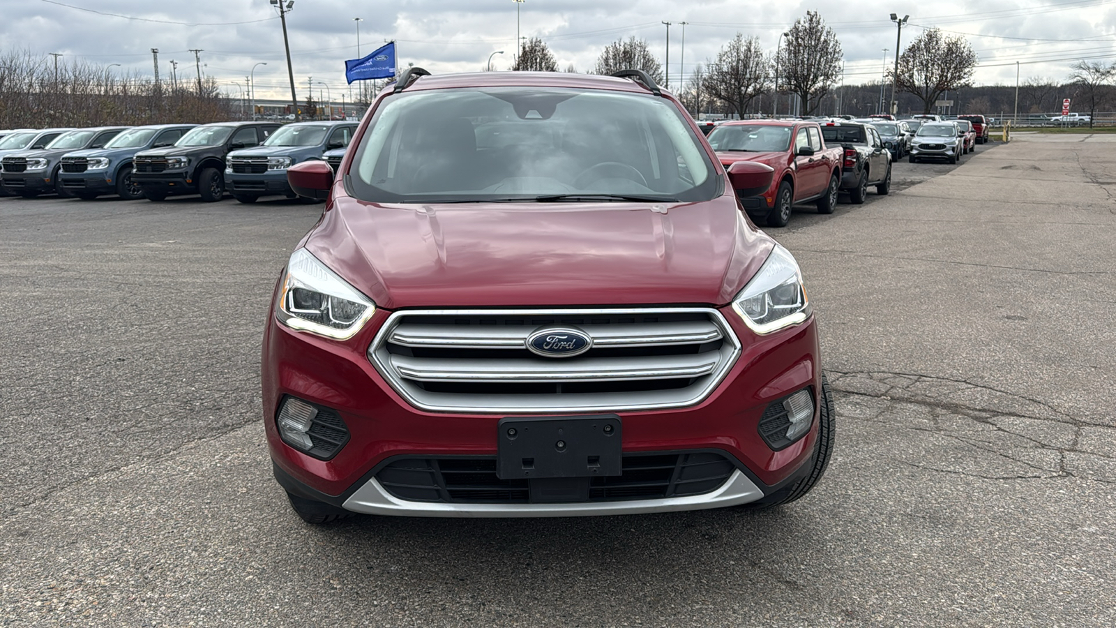 2019 Ford Escape SEL 29