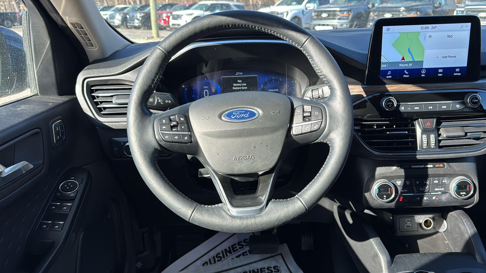 2022 Ford Escape Titanium 16