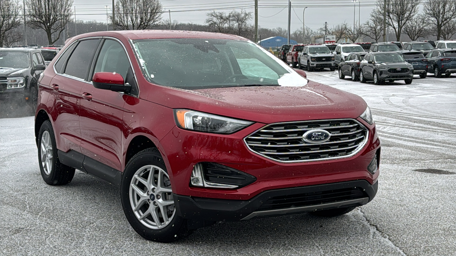 2022 Ford Edge SEL 2