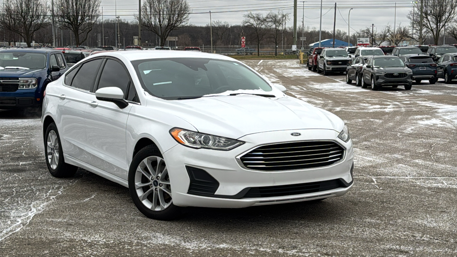 2020 Ford Fusion SE 2