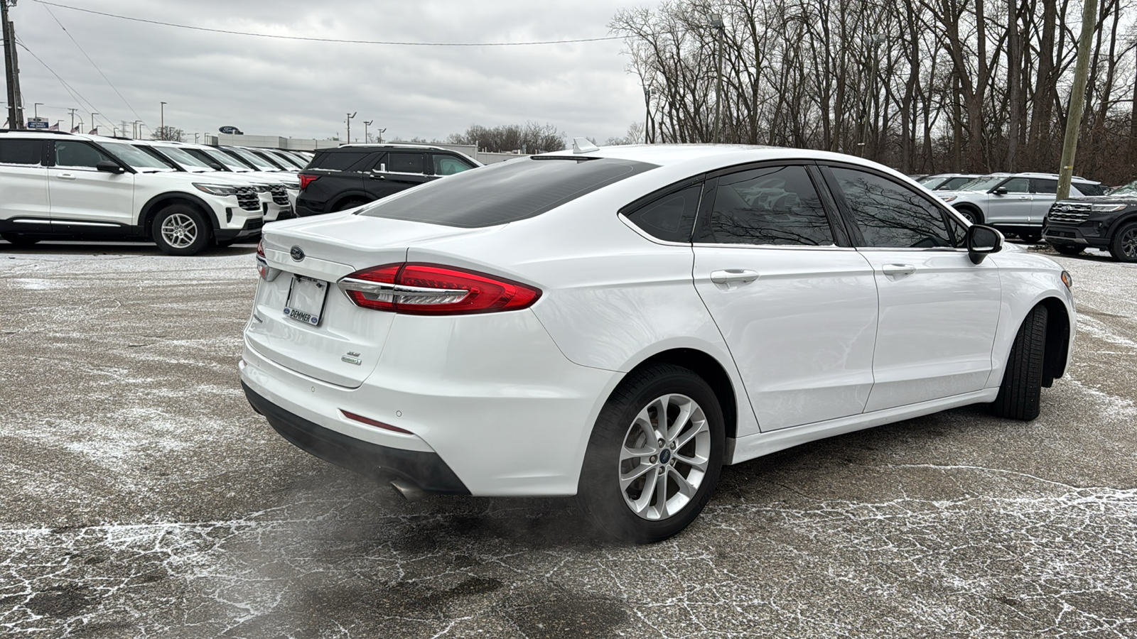 2020 Ford Fusion SE 4