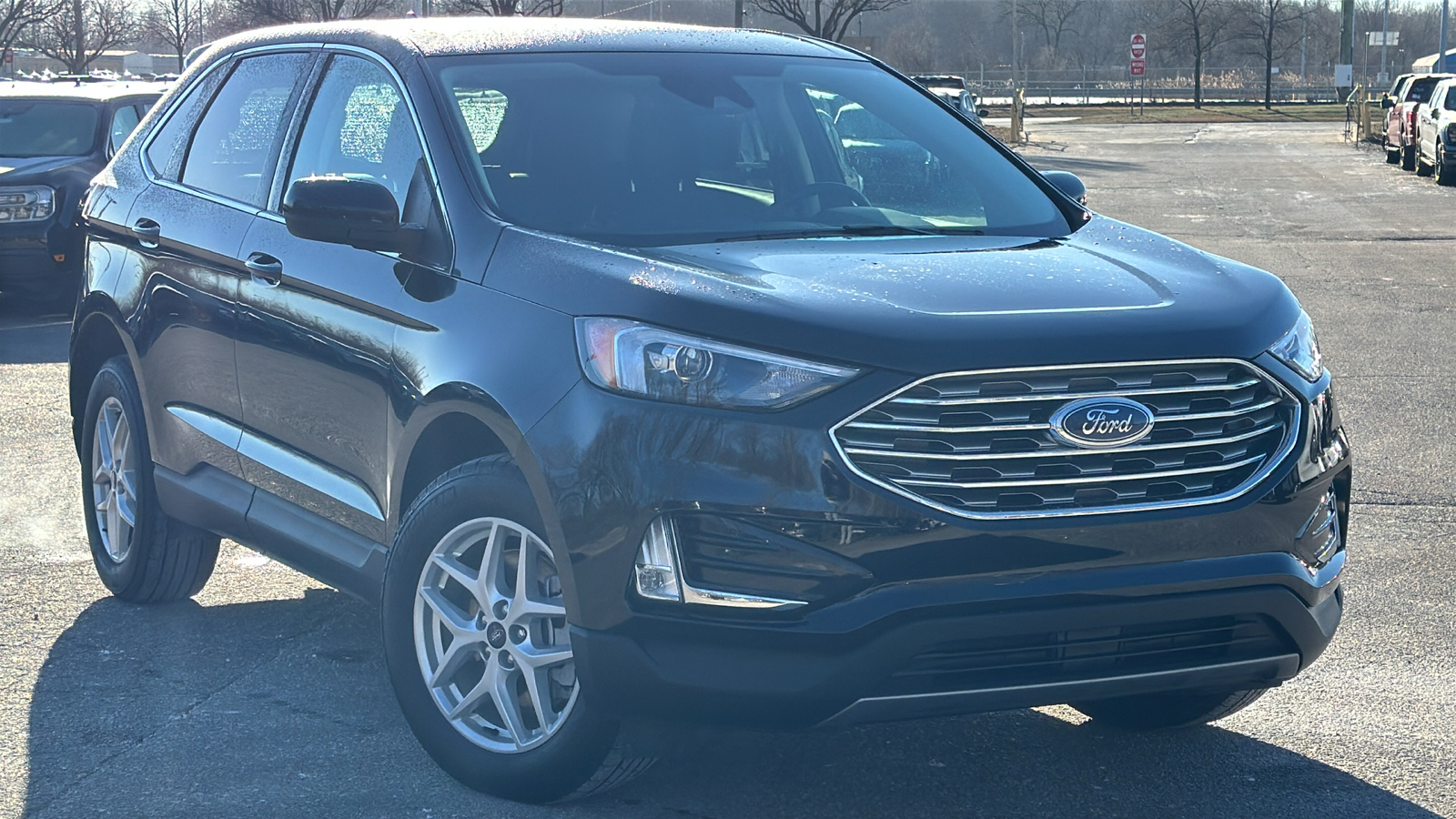 2022 Ford Edge SEL 3