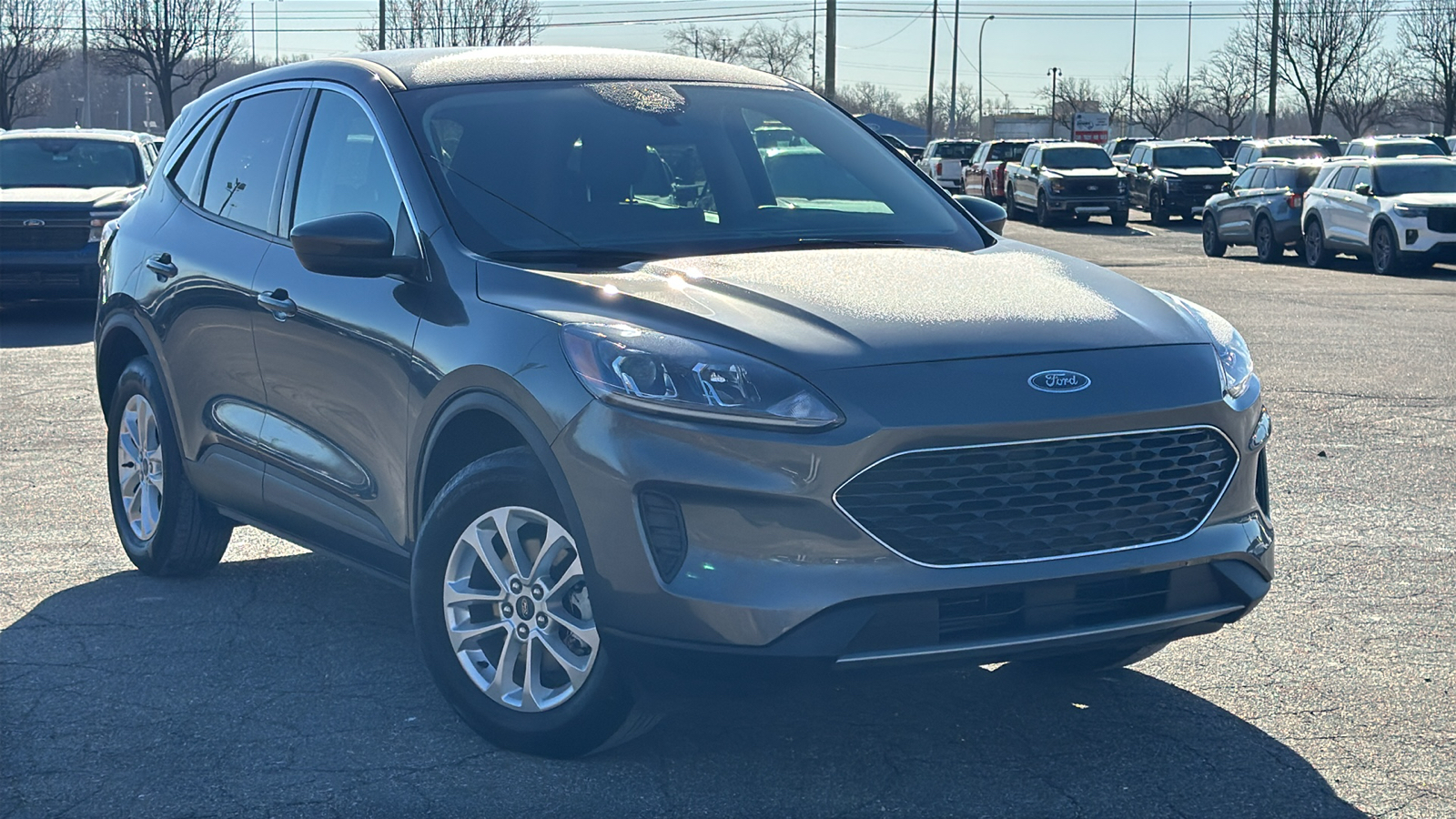 2020 Ford Escape SE 1