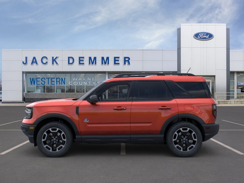 2023 Ford Bronco Sport Outer Banks 3