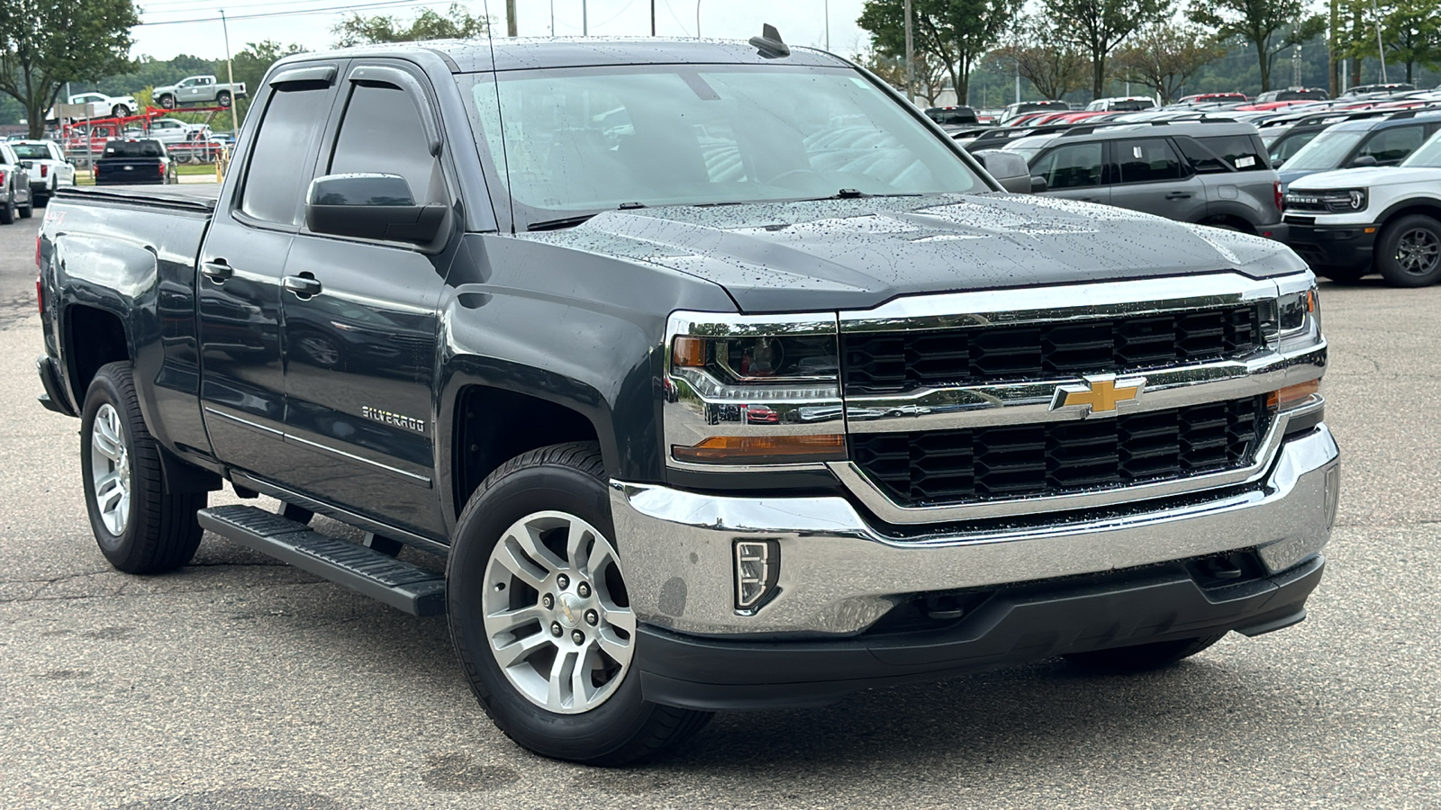 2019 Chevrolet Silverado 1500 LD LT 2