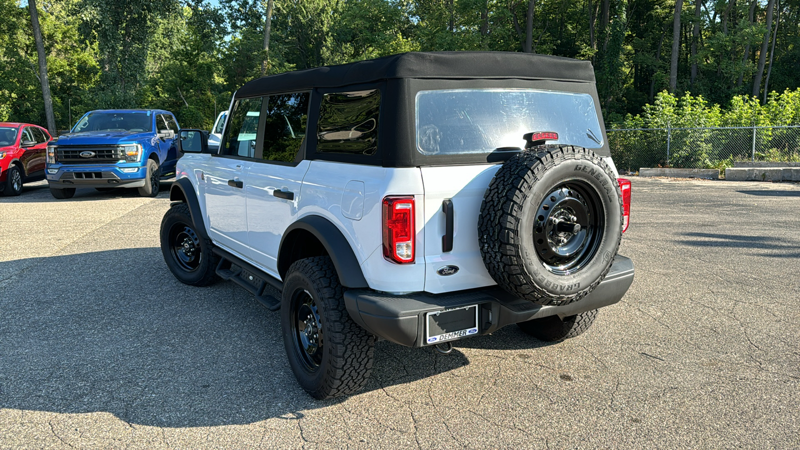 2023 Ford Bronco Black Diamond 5