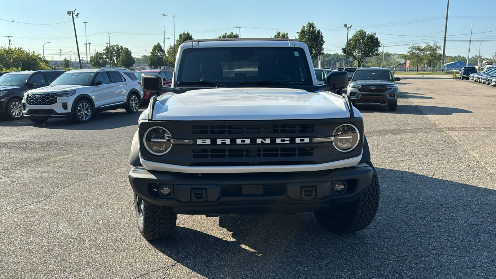 2023 Ford Bronco Black Diamond 28