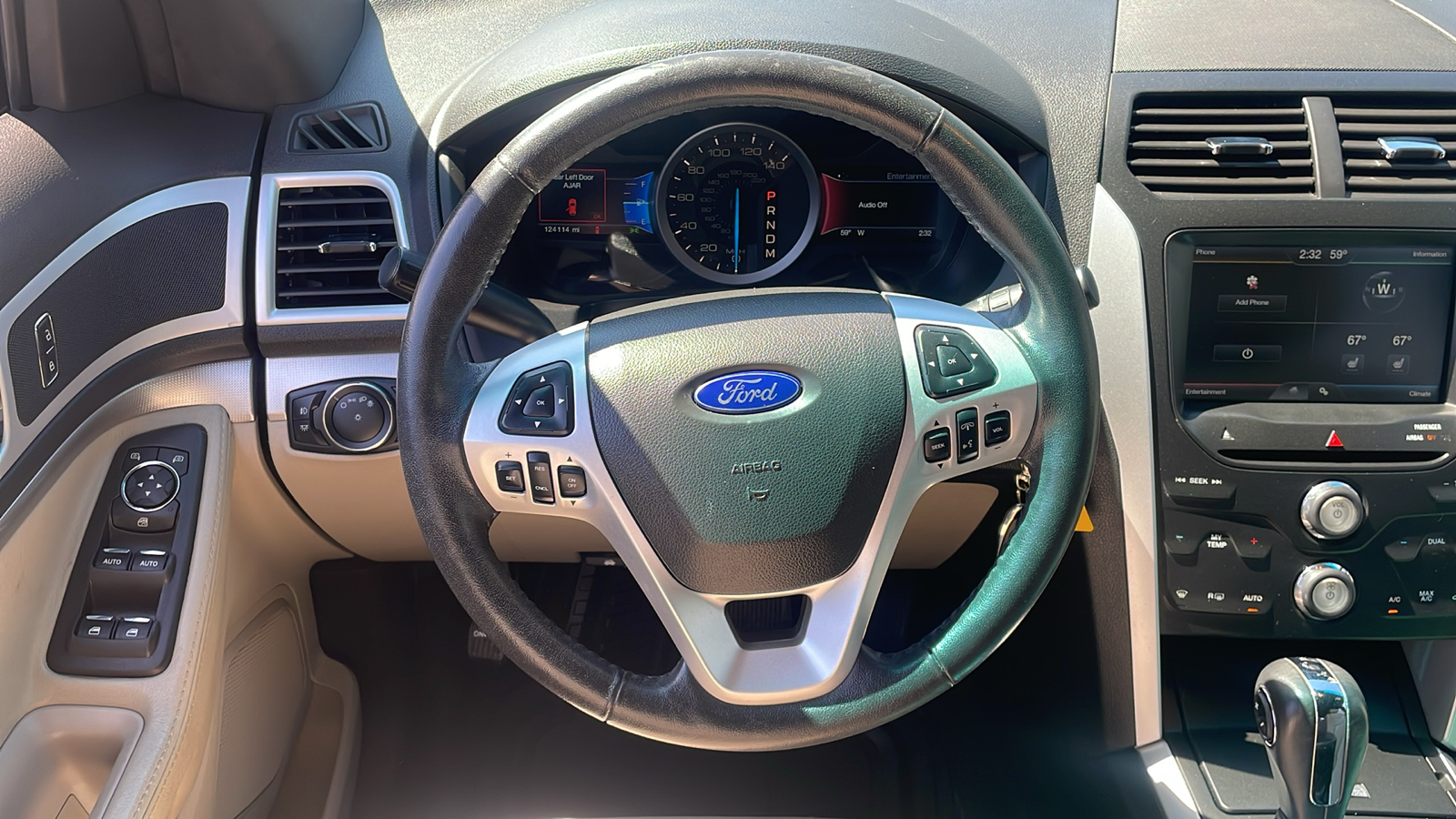 2015 Ford Explorer XLT 14