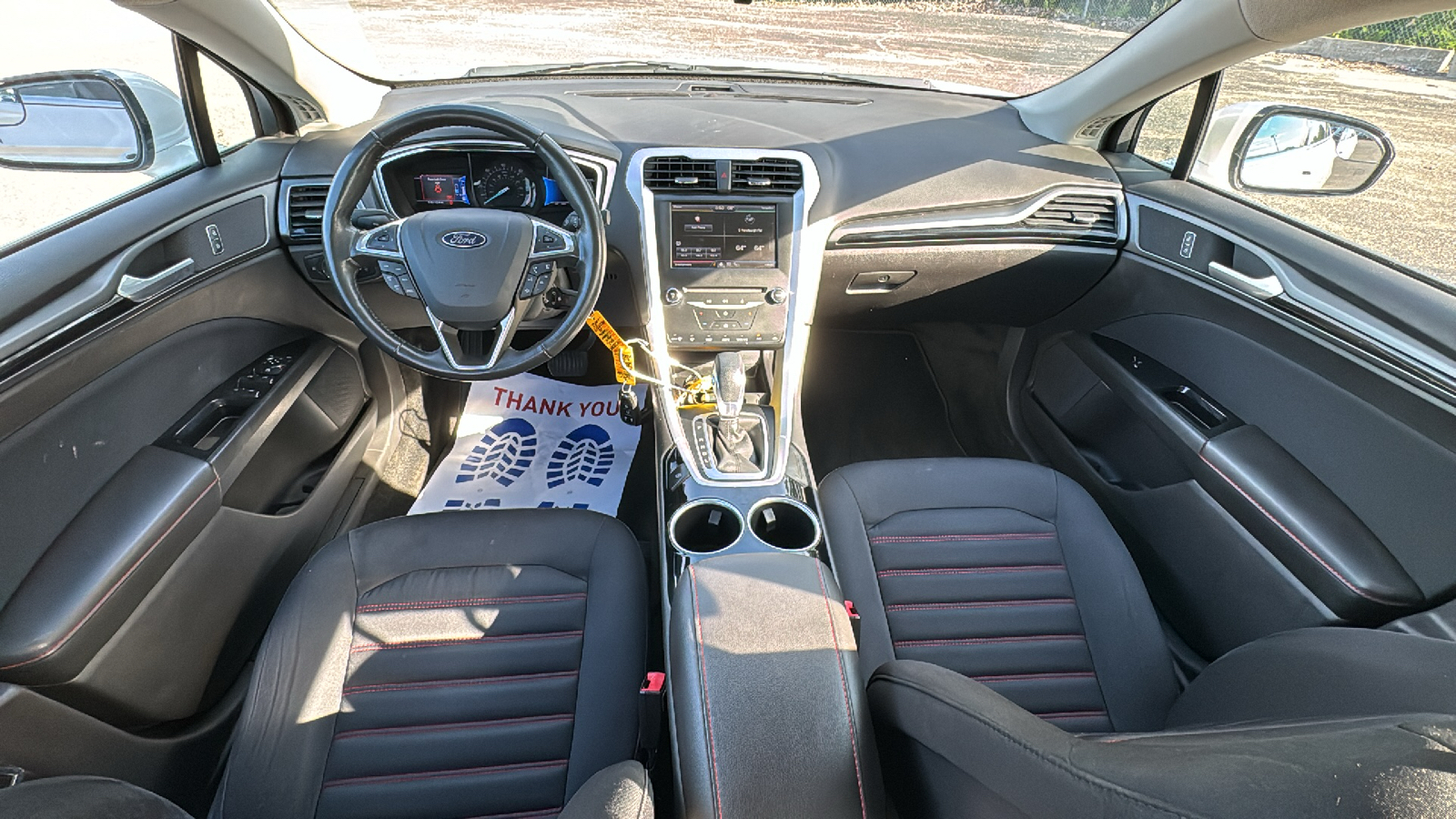 2013 Ford Fusion Hybrid SE 12