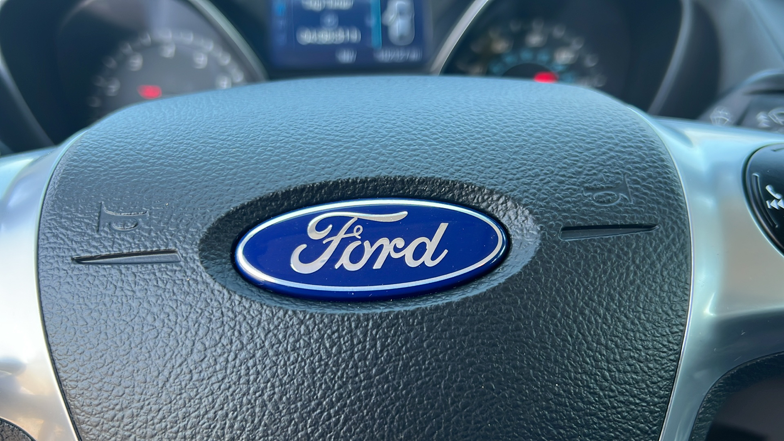 2014 Ford Focus SE 18
