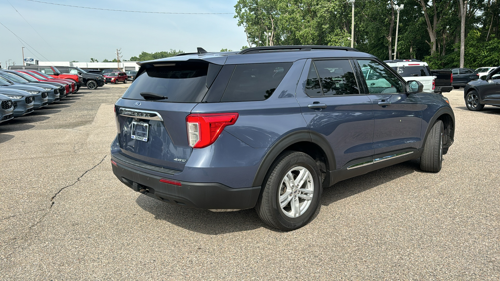 2021 Ford Explorer XLT 4