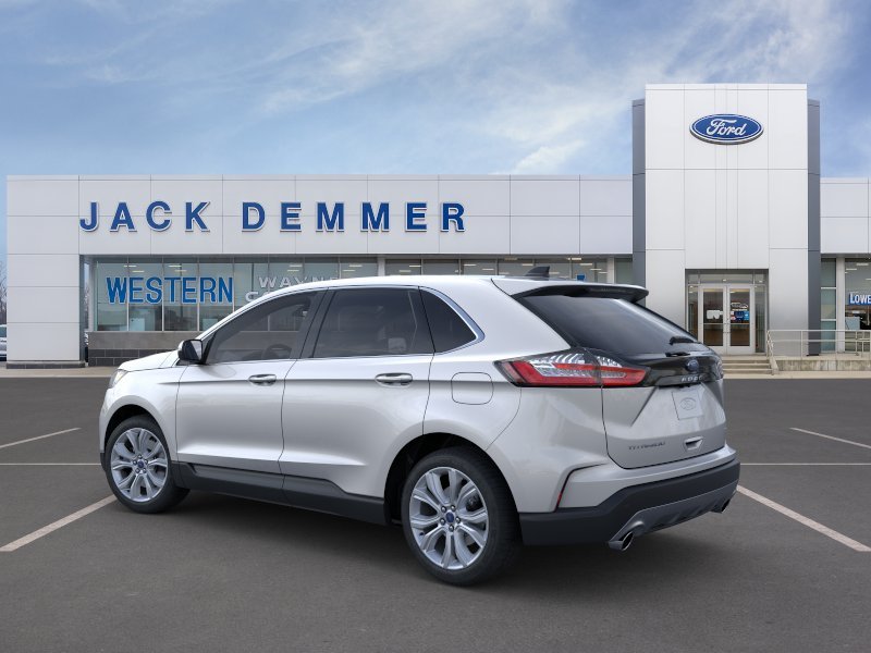 2024 Ford Edge Titanium 4