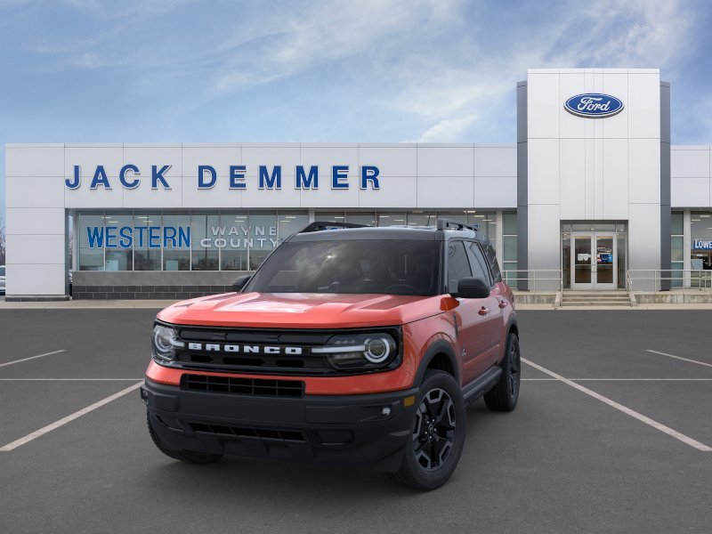 2024 Ford Bronco Sport Outer Banks 2