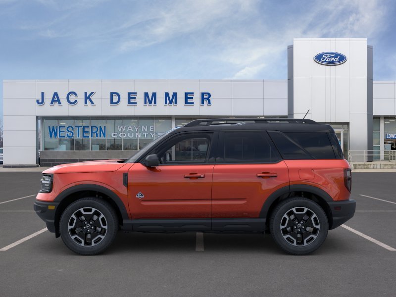 2024 Ford Bronco Sport Outer Banks 3