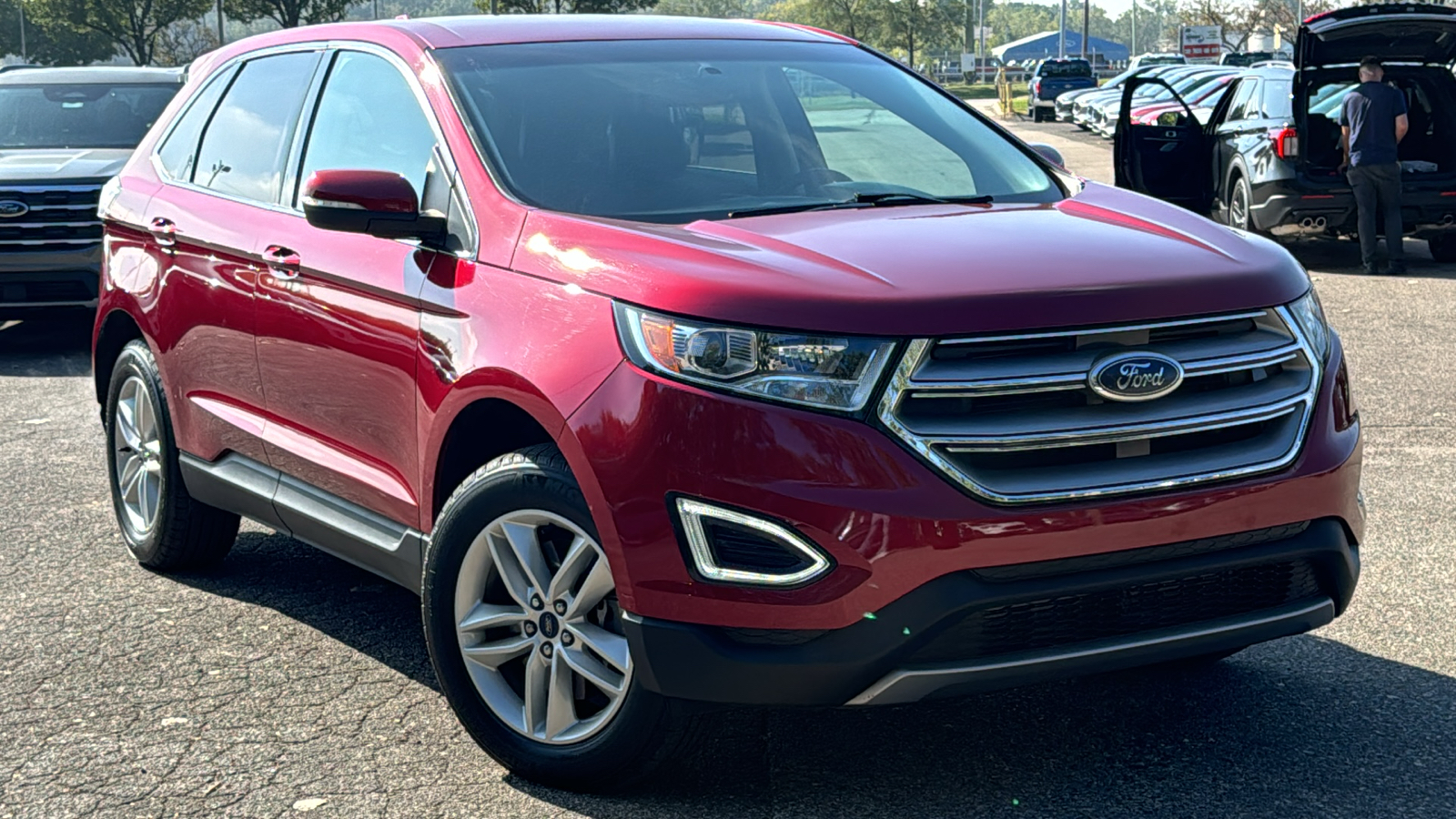 2018 Ford Edge SEL 2