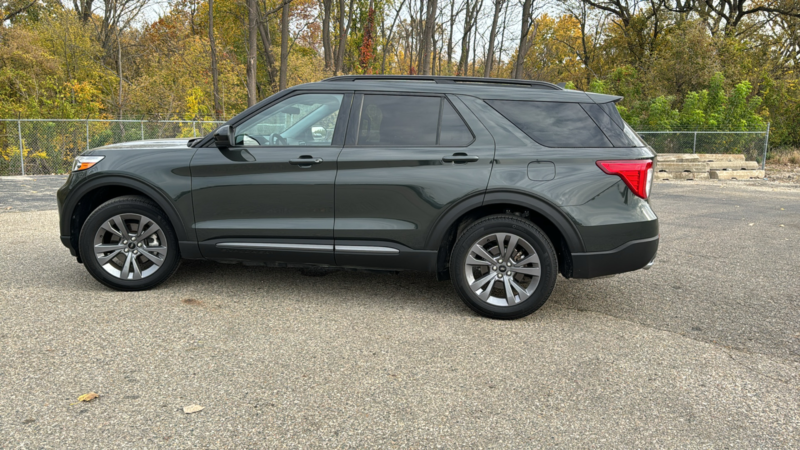 2022 Ford Explorer XLT 6