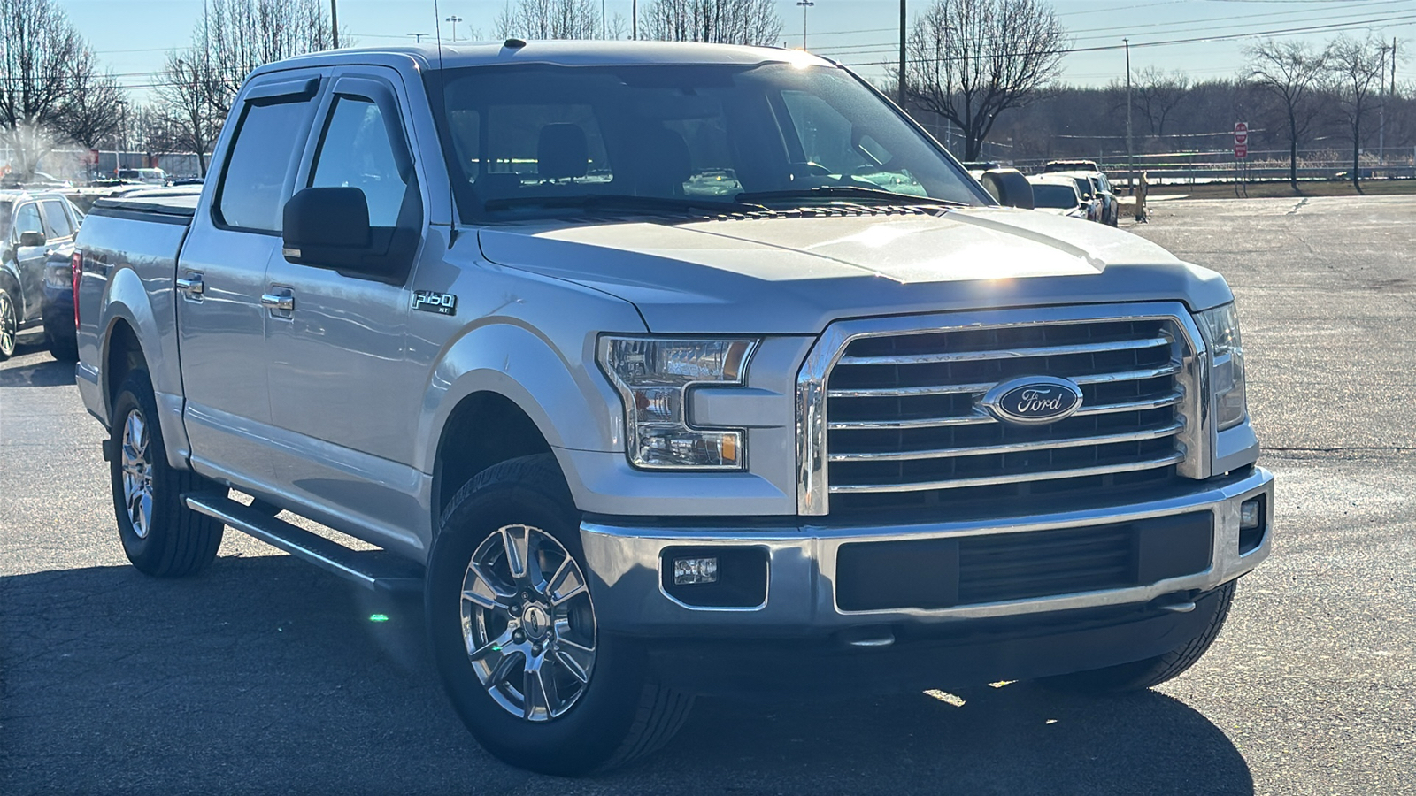 2016 Ford F-150 XLT 1