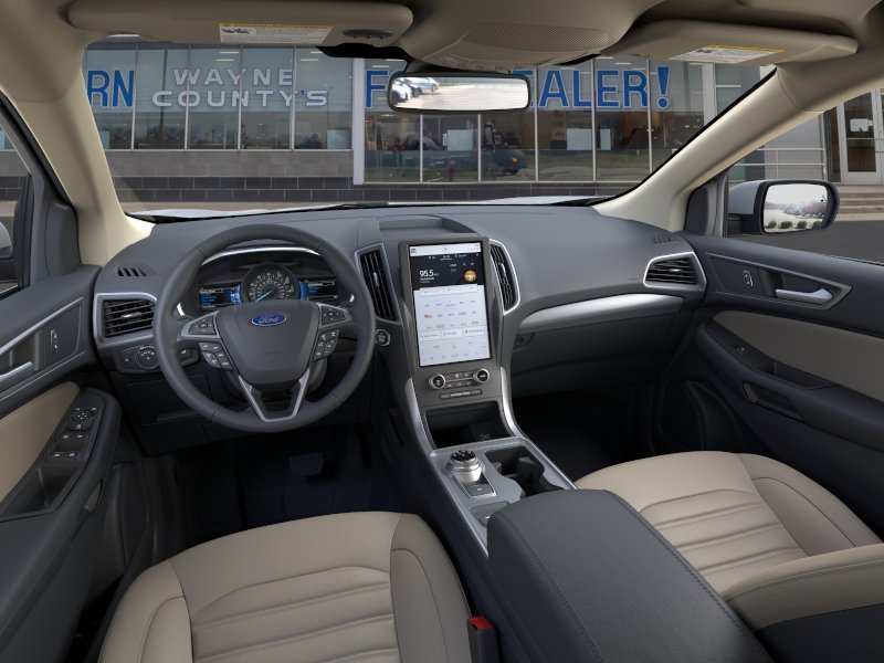 2024 Ford Edge SEL 8