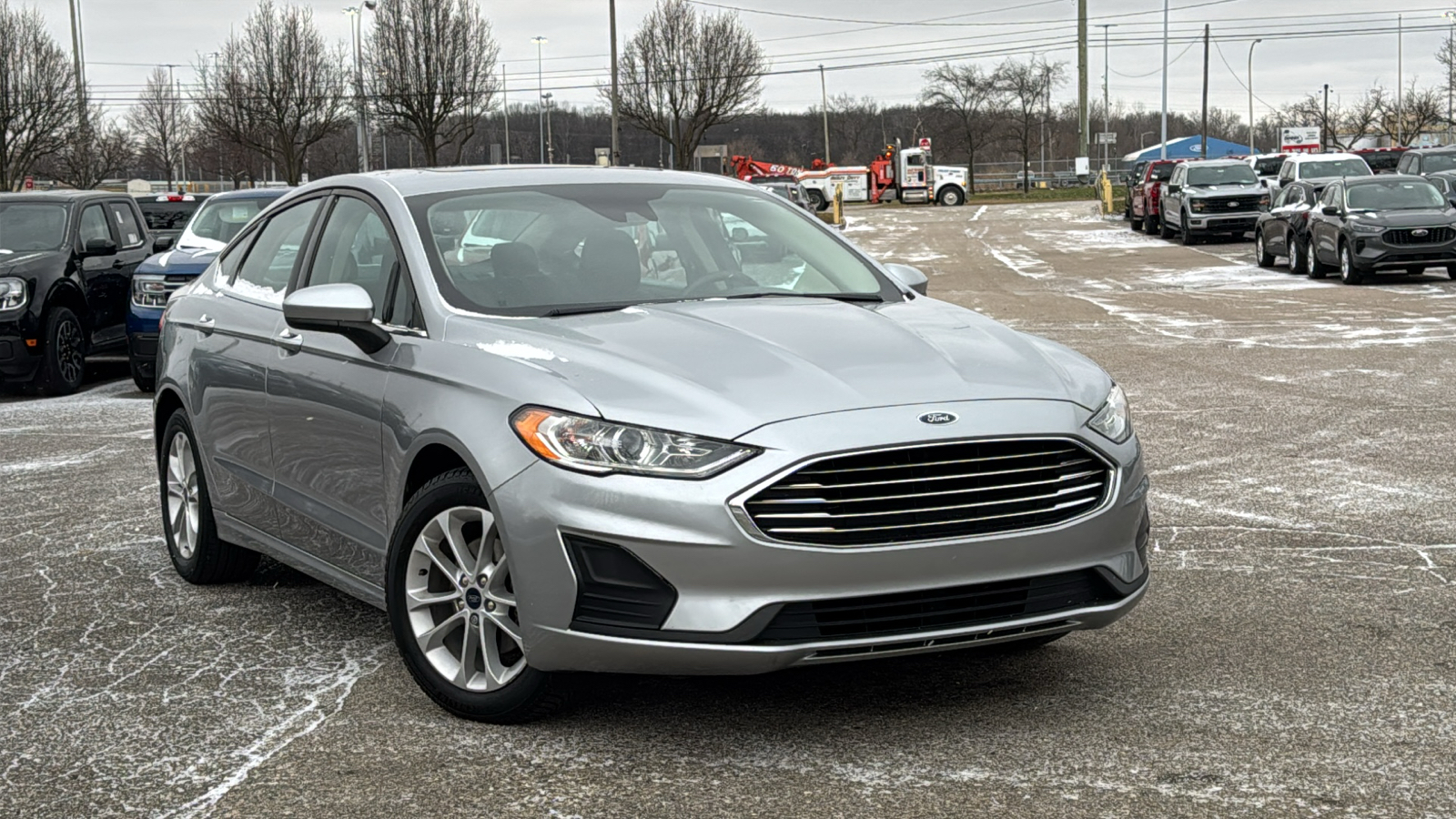 2020 Ford Fusion SE 2