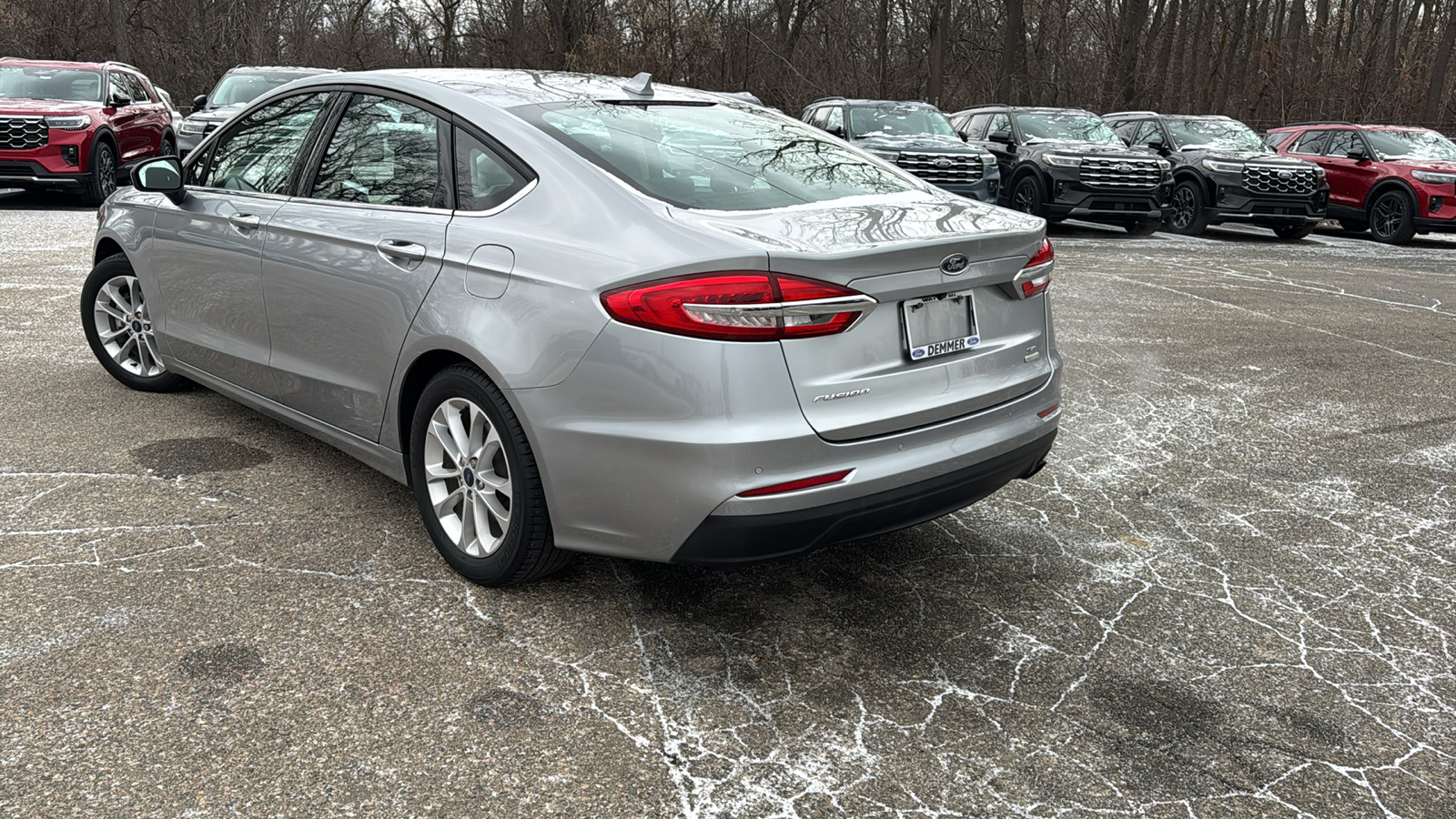 2020 Ford Fusion SE 6