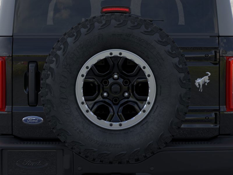 2024 Ford Bronco Black Diamond 24